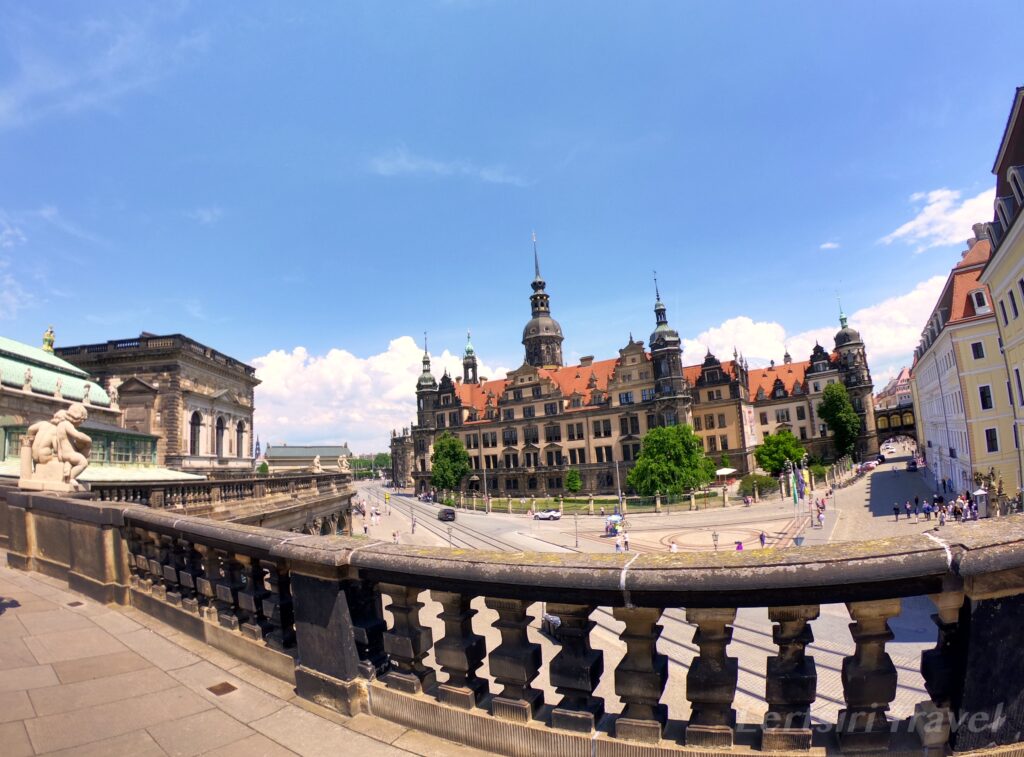 Dresden-Germany-Lertsiri-Travel